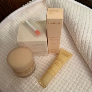 ❗️NIB❗️LANEIGE lip sleeping mask in VANILLA